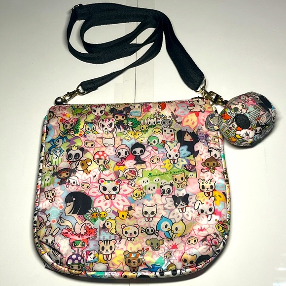 tokidoki x LeSportSac Crossbody Bag 3D Bear Head Charm Hanger Limited Edition - Picture 1 of 15